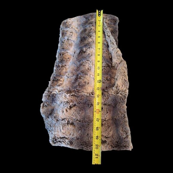 Peace & Pearls Scarf Twisted Infinity Faux Fur Curly Plush SOFT - Picture 9 of 10